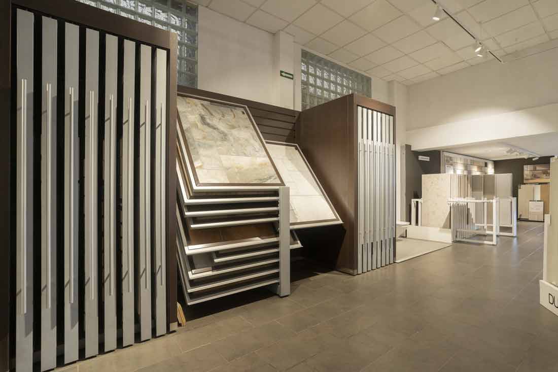 Jomasa_exposicion-ceramica-banos-gijon-0053